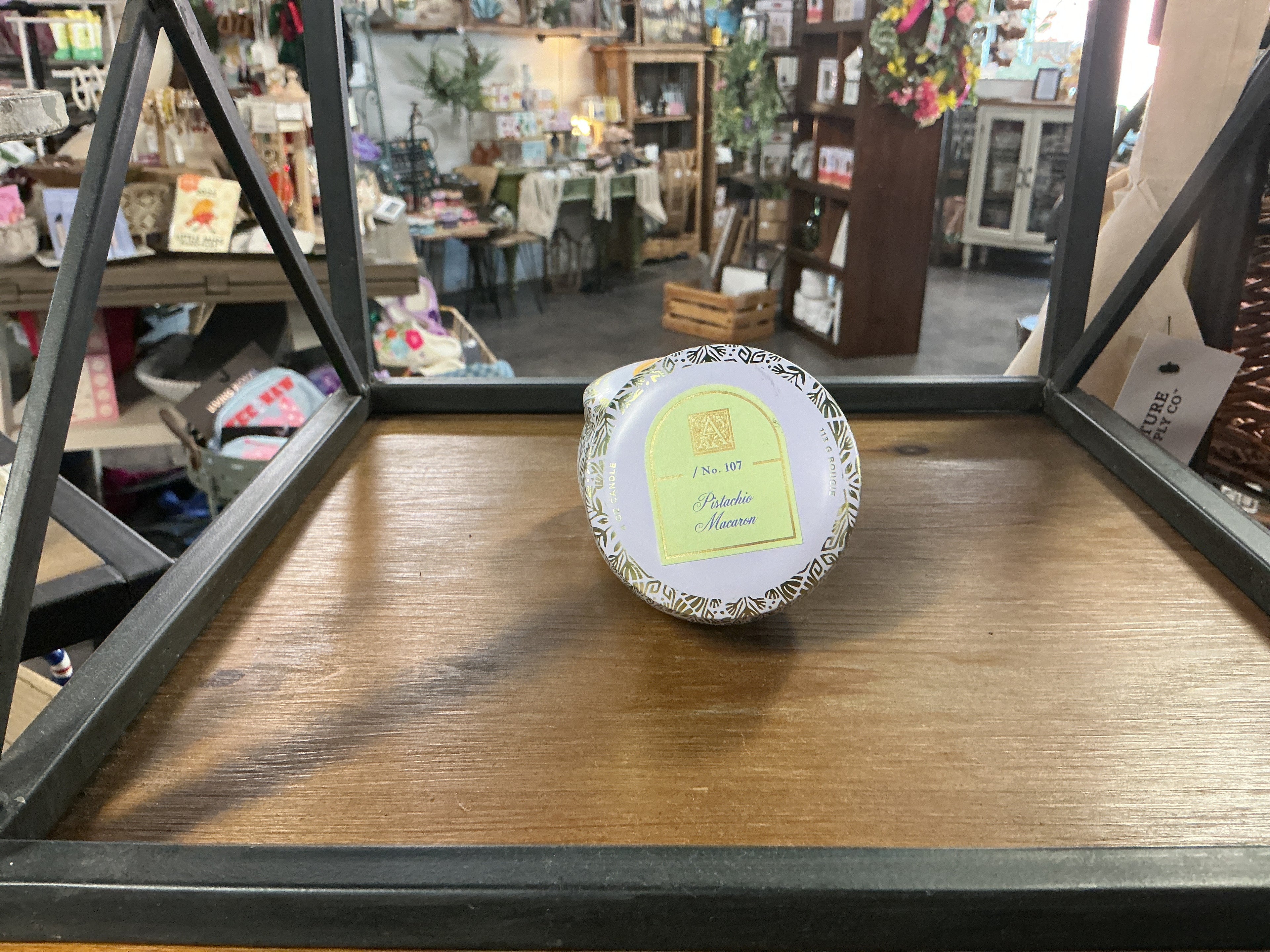 Pistachio Macaron 4.0 oz candle