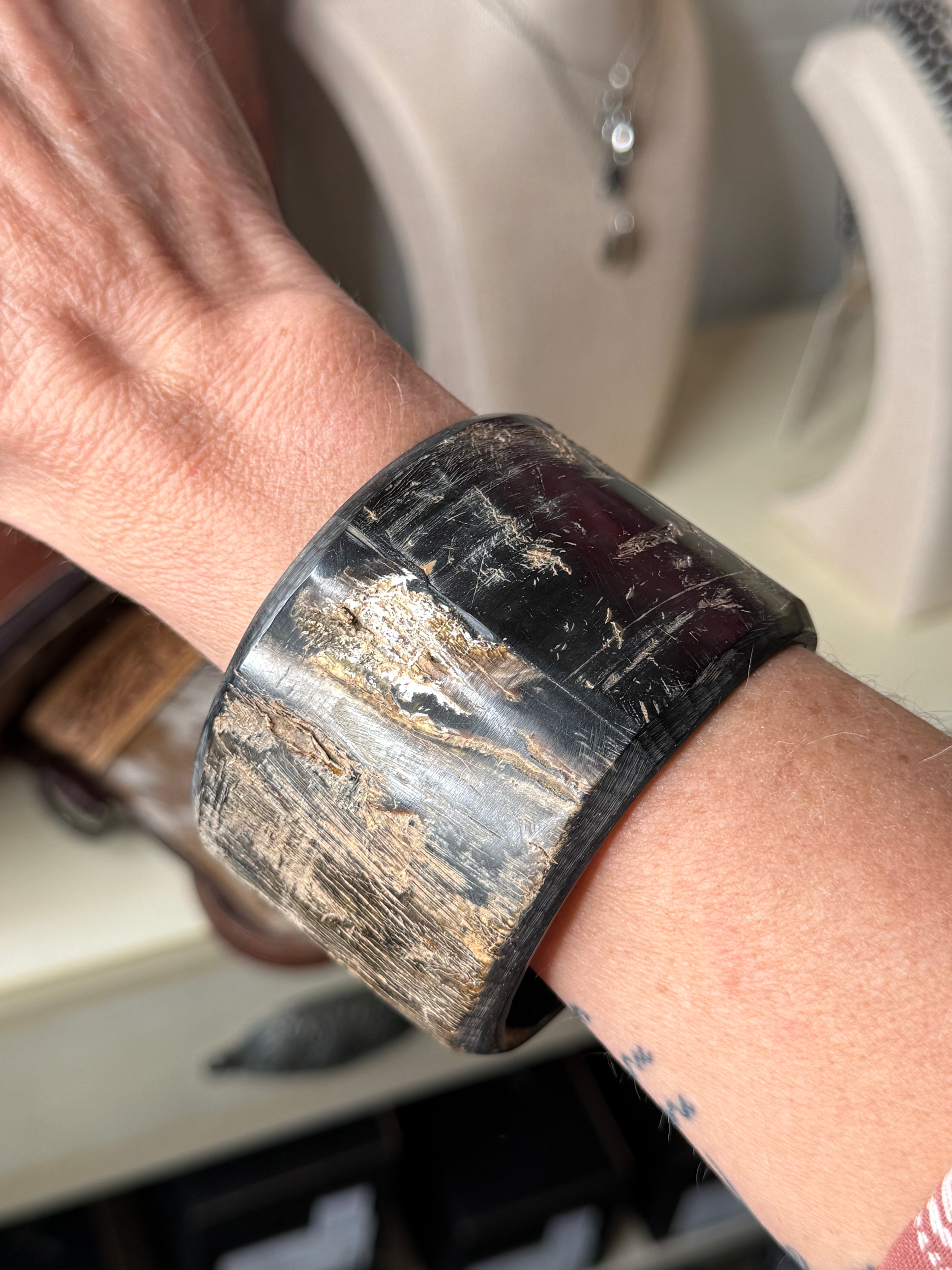 Cowhorn Bangle