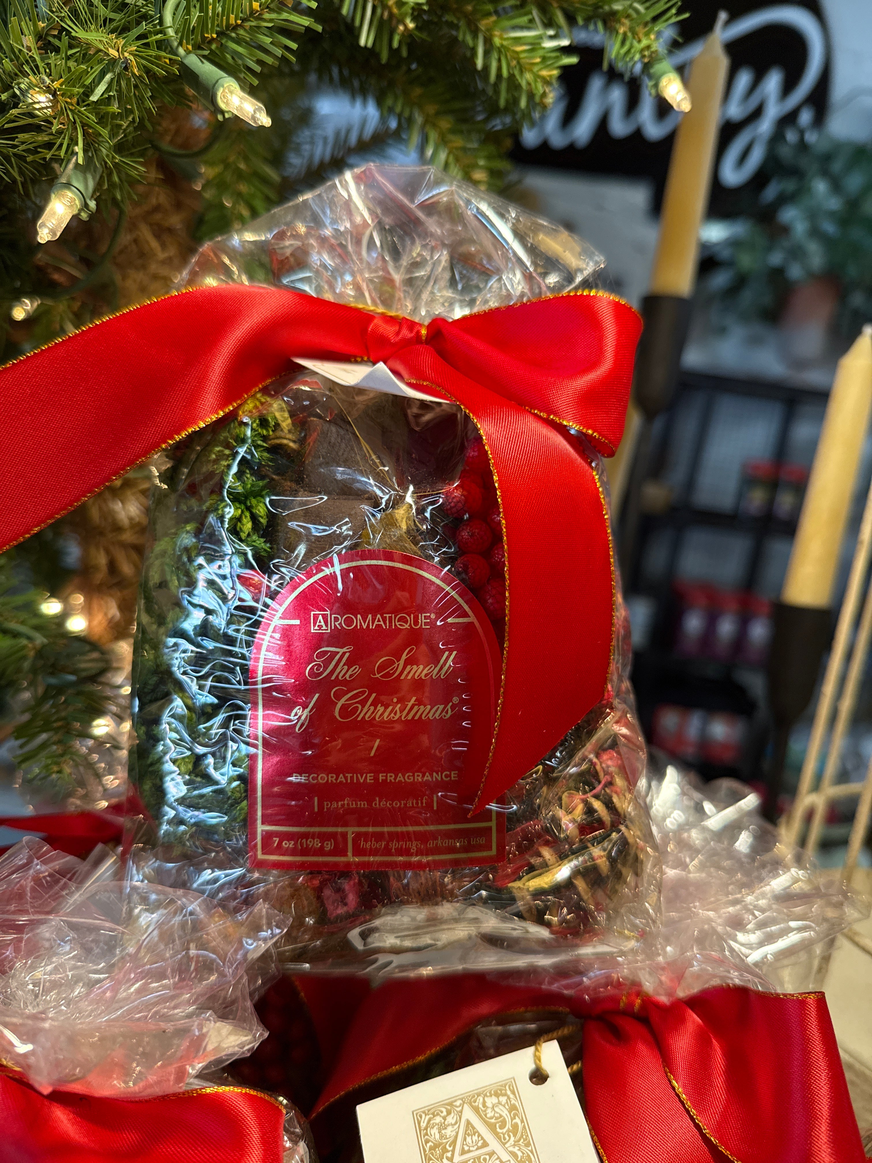 The Smell Of Christmas- potpourri