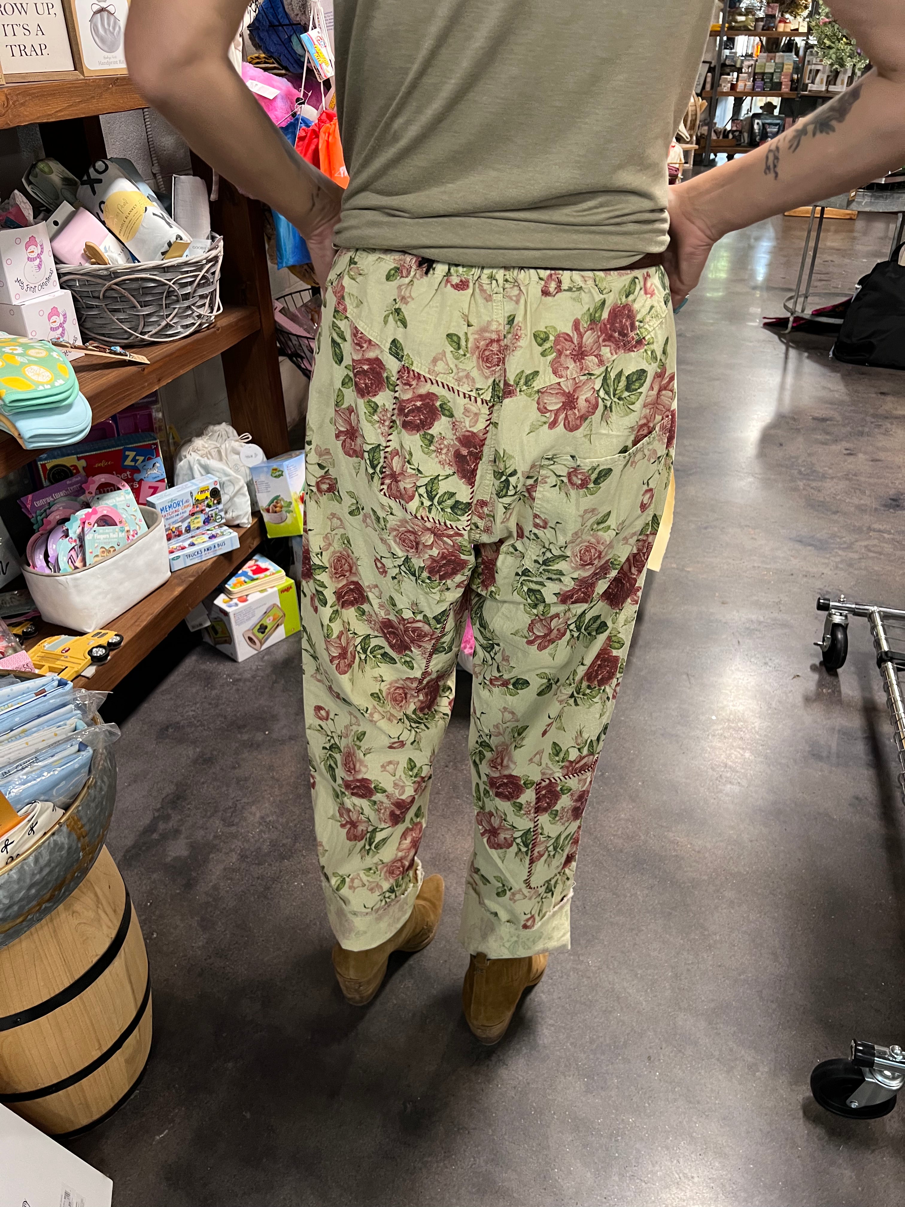 Rosette Traveler Pants