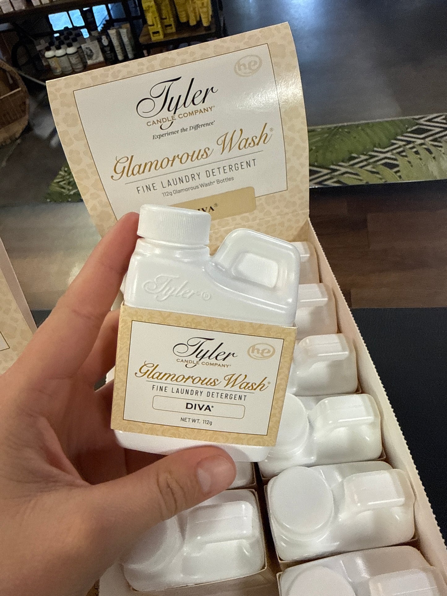 4oz Diva Glamorous Wash