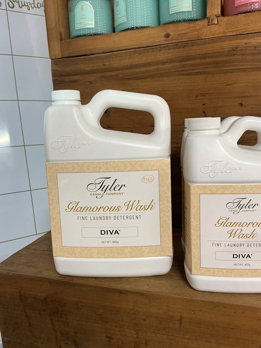 Glamorous Wash- Diva- 64ounce