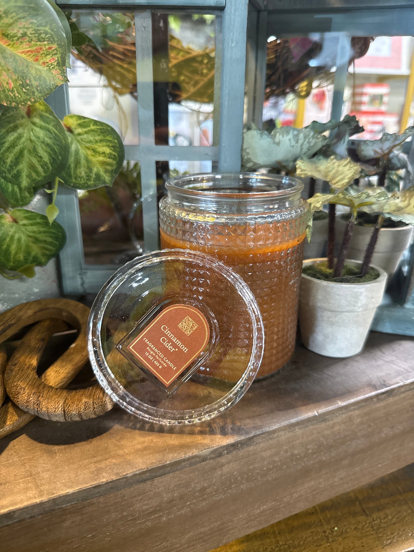 Cinnamon Cider Textured Glass Candle