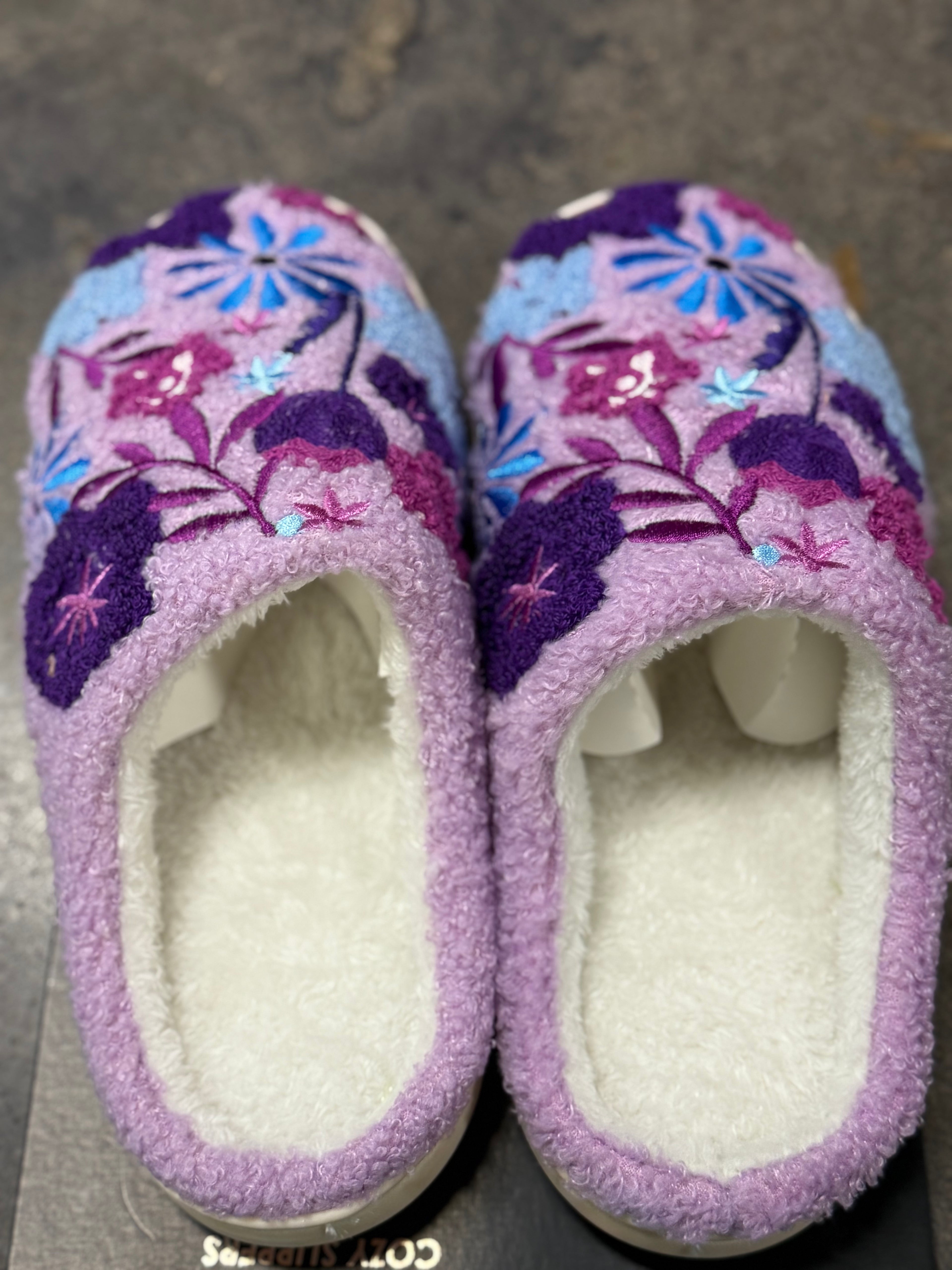 Purple Floral Plush Houseshoe M/L