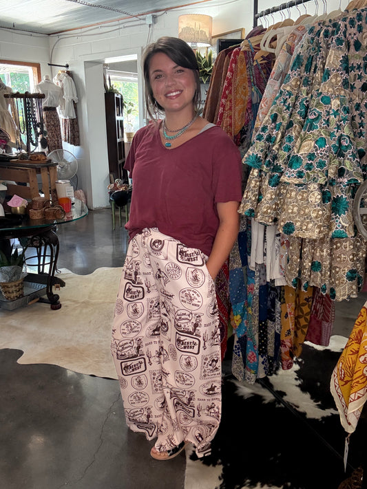 Poster Pants