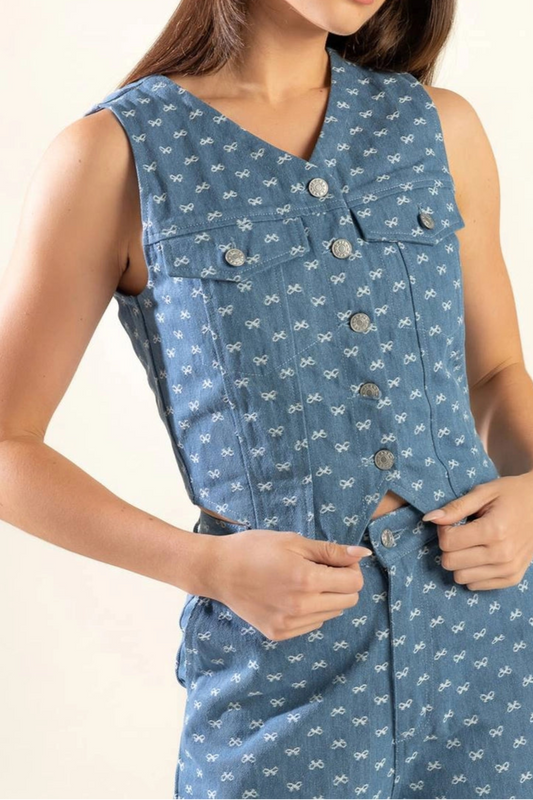 Bow Vest