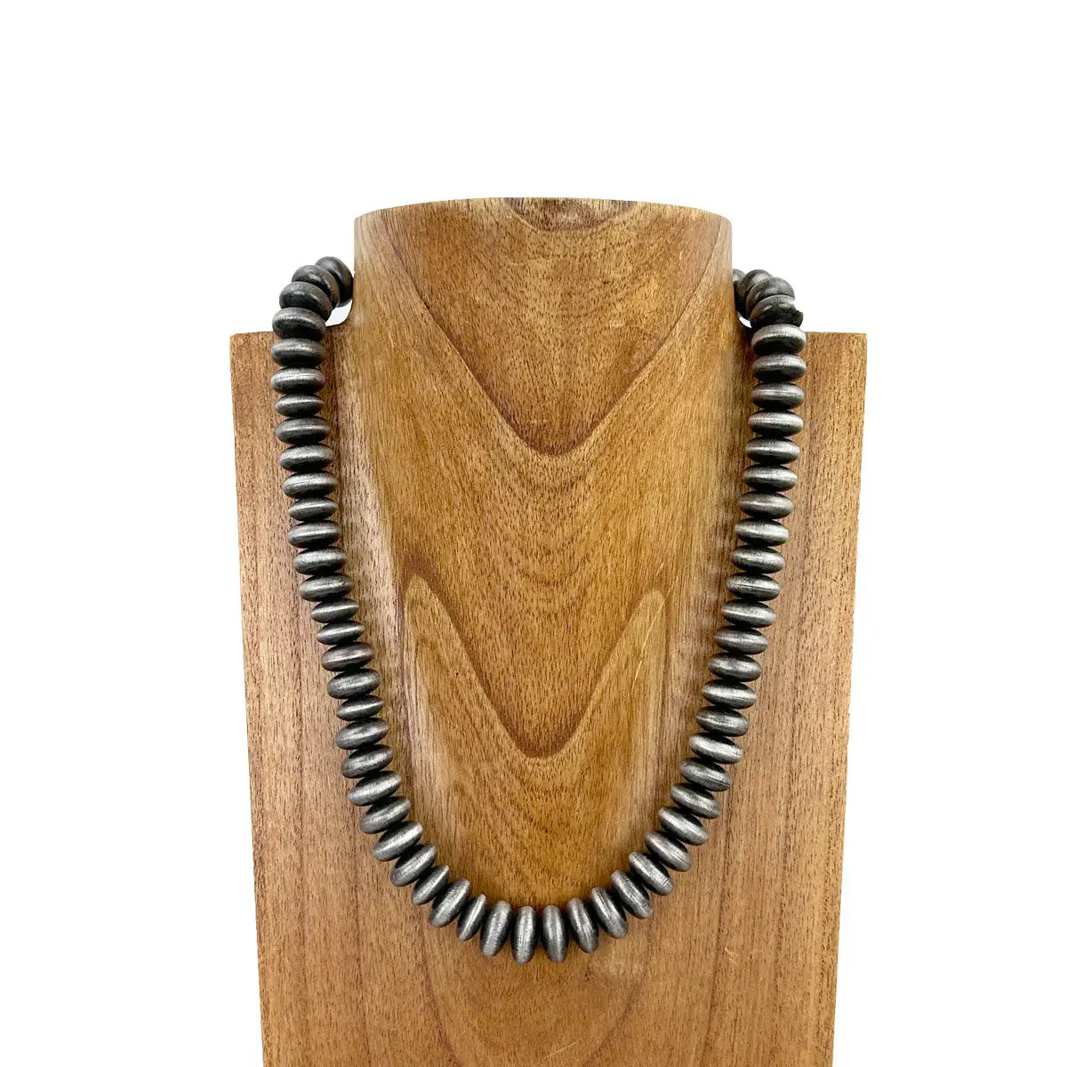 Large Roundel Faux pearl Necklace