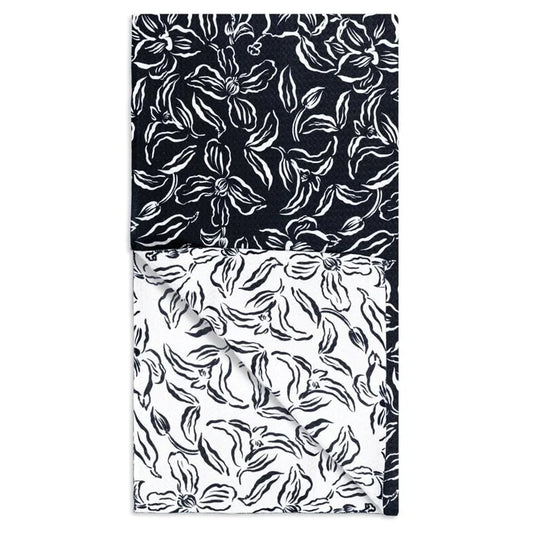 Water Lily Black VIBE® Towel